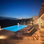 Principe Tinos Agios Sostis (Tinos)